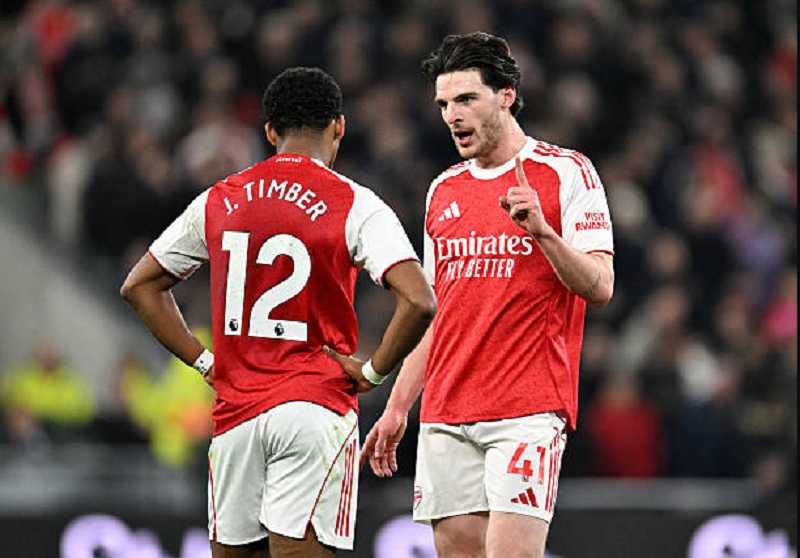 arsenal-tinh-ban-ben-white-don-luc-chieu-mo-hau-ve-brazil-tu-roma